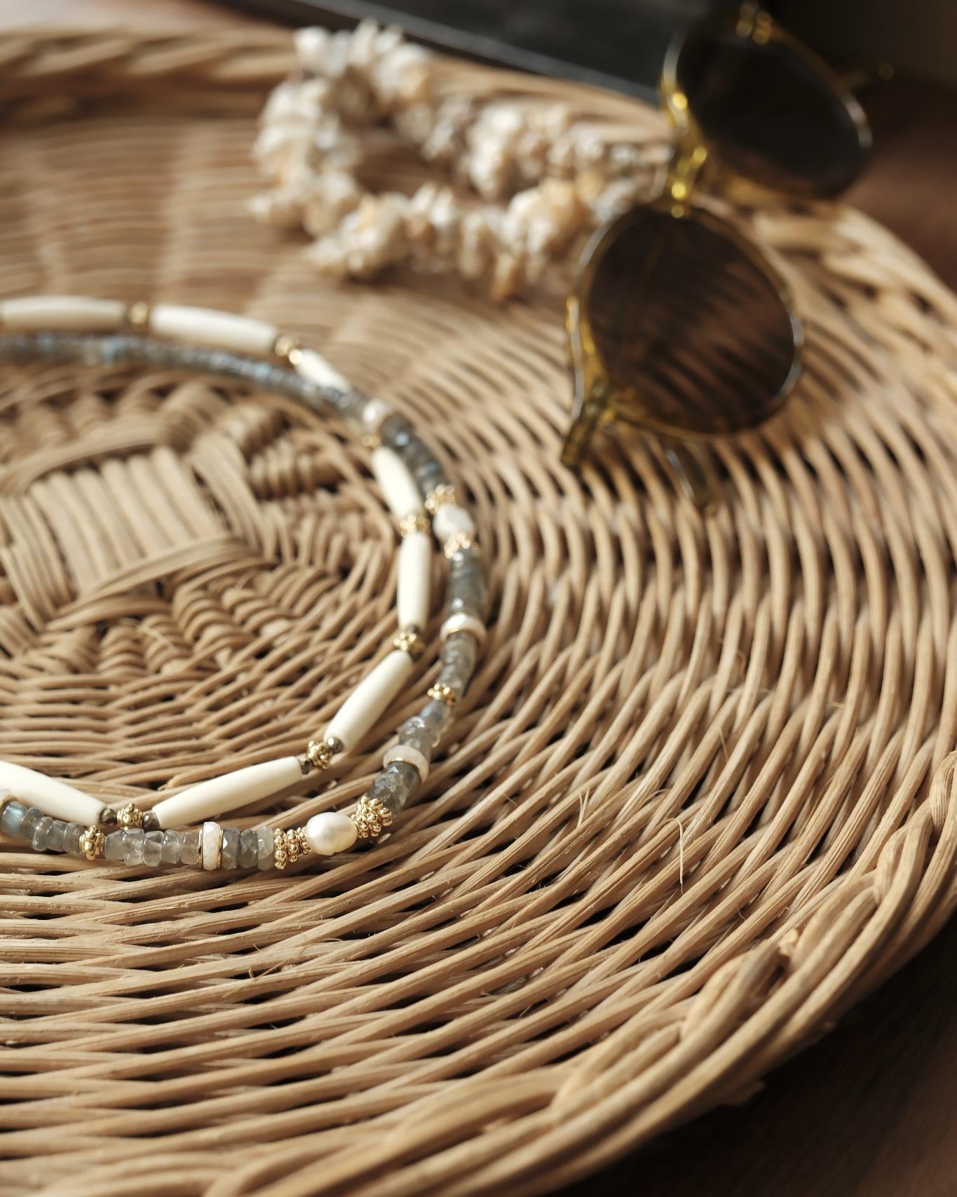 Collier Aura en labradorite & perles d’eau douce - Apprêts dorés à l'or fin
