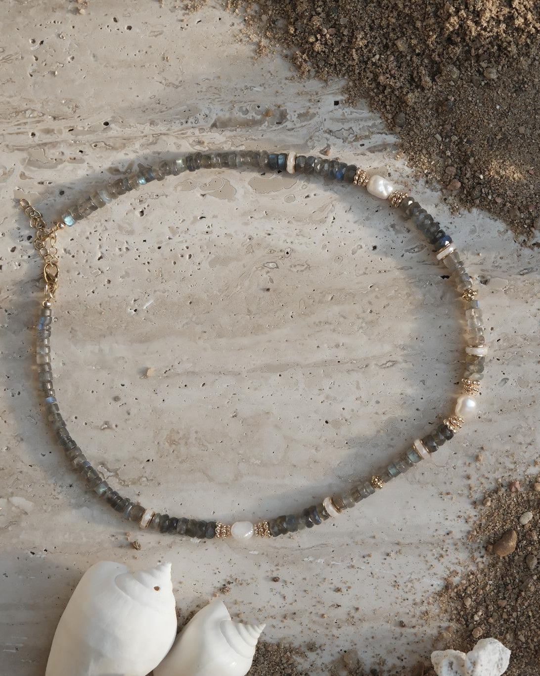 Collier Aura en labradorite & perles d’eau douce - Apprêts dorés à l'or fin